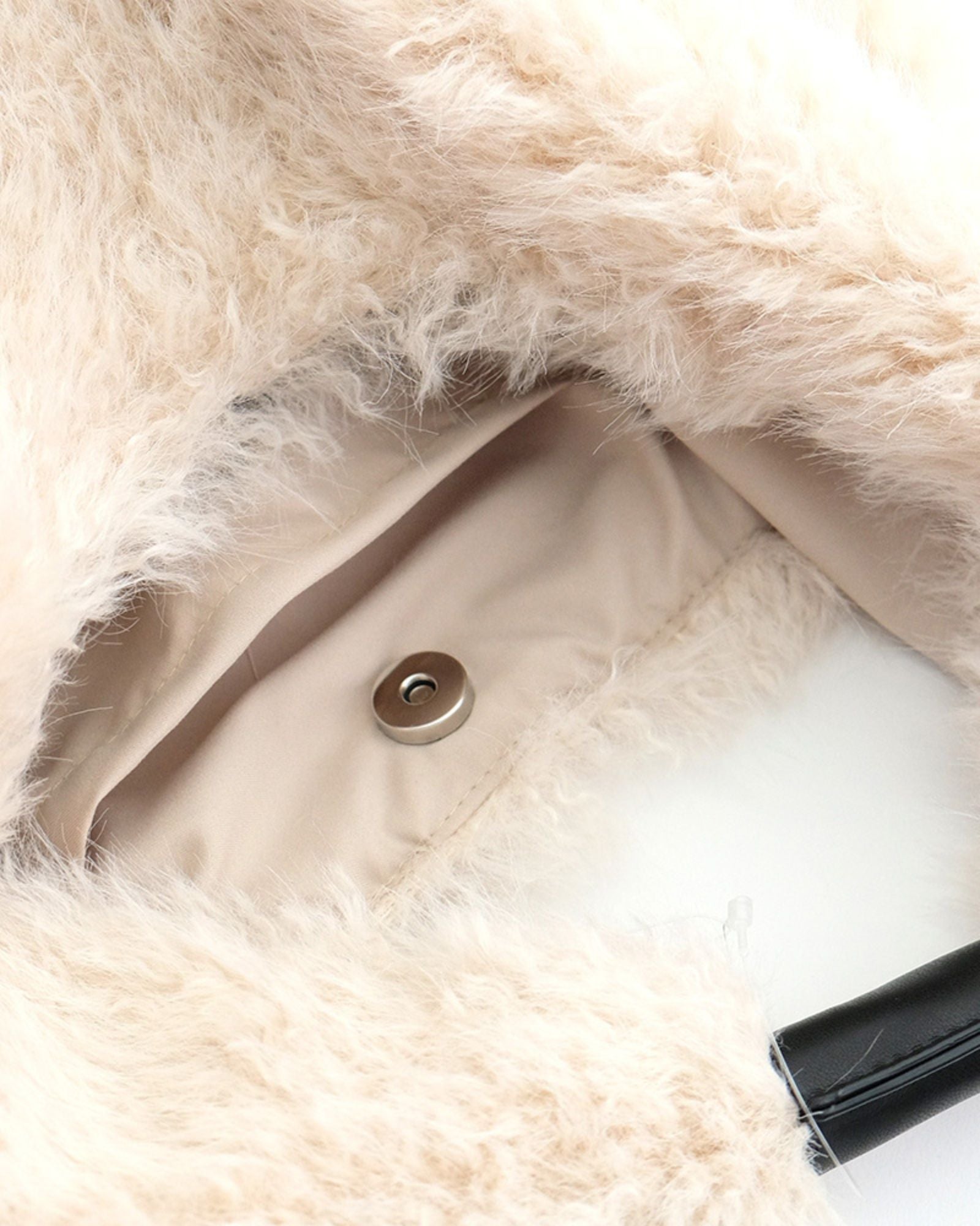 東京直送—長絨毛三角手袋