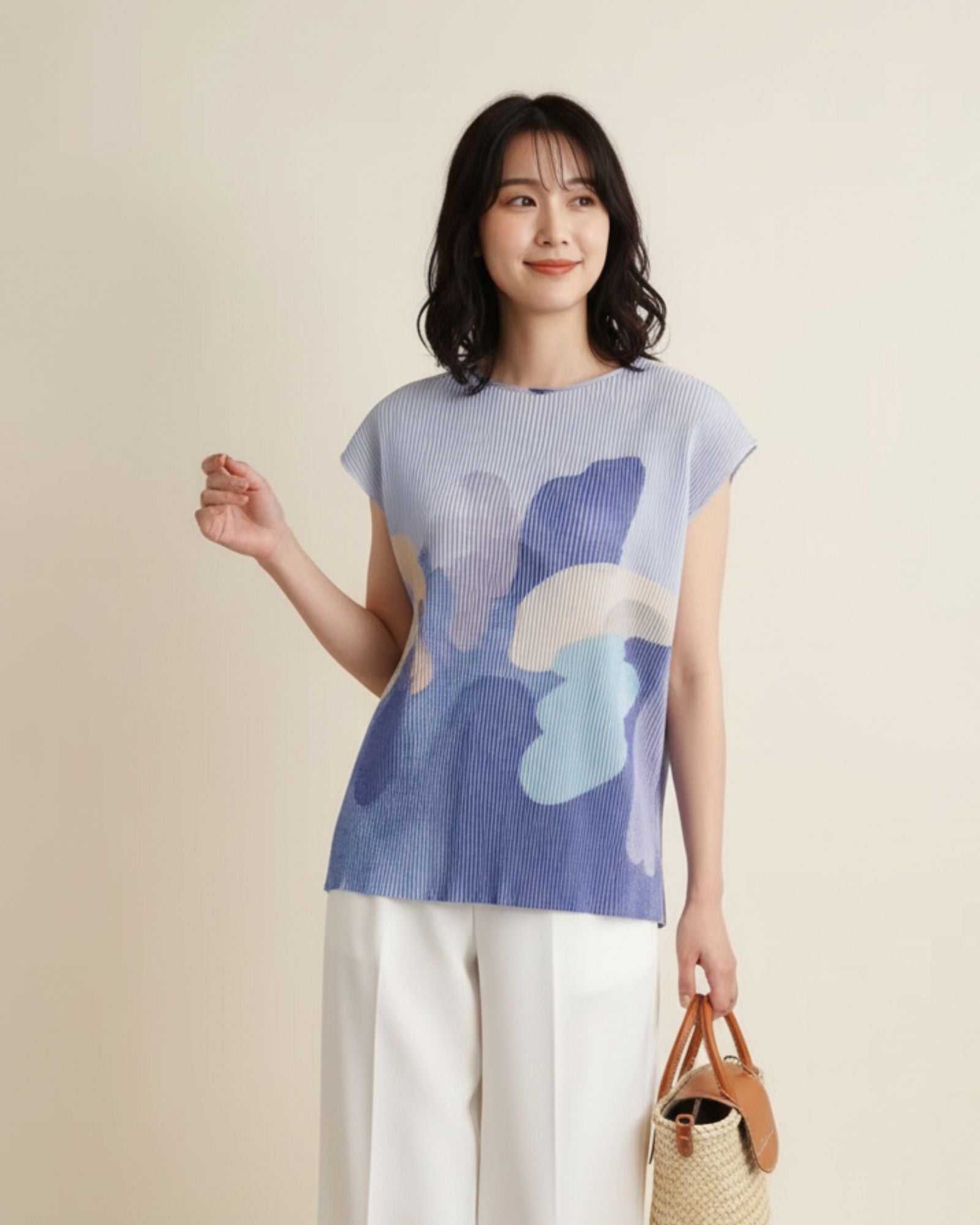 Online-exclusive: Moonlit Glow Crystal Pleated Top