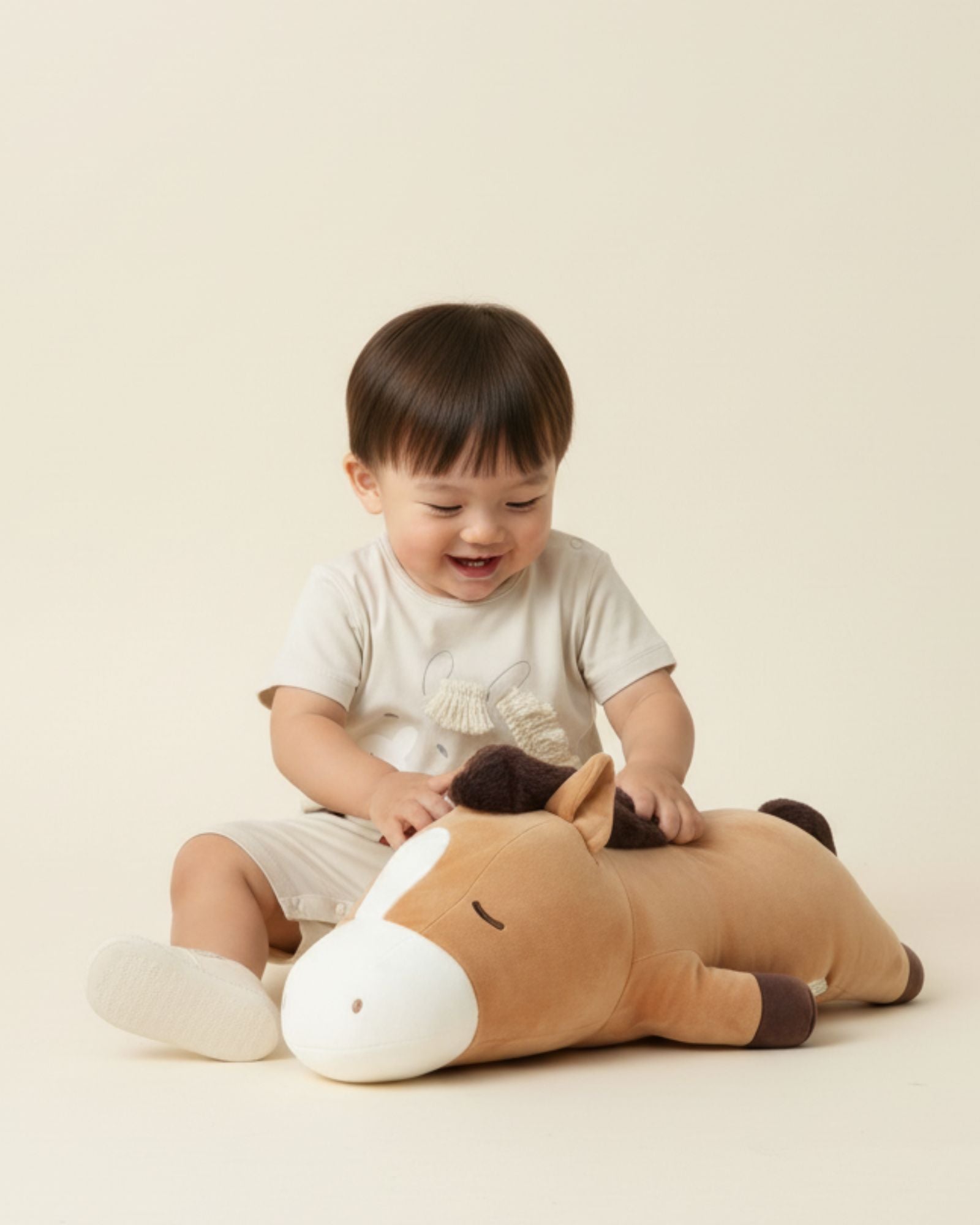 Liv Heart Pony Pillow - Brown