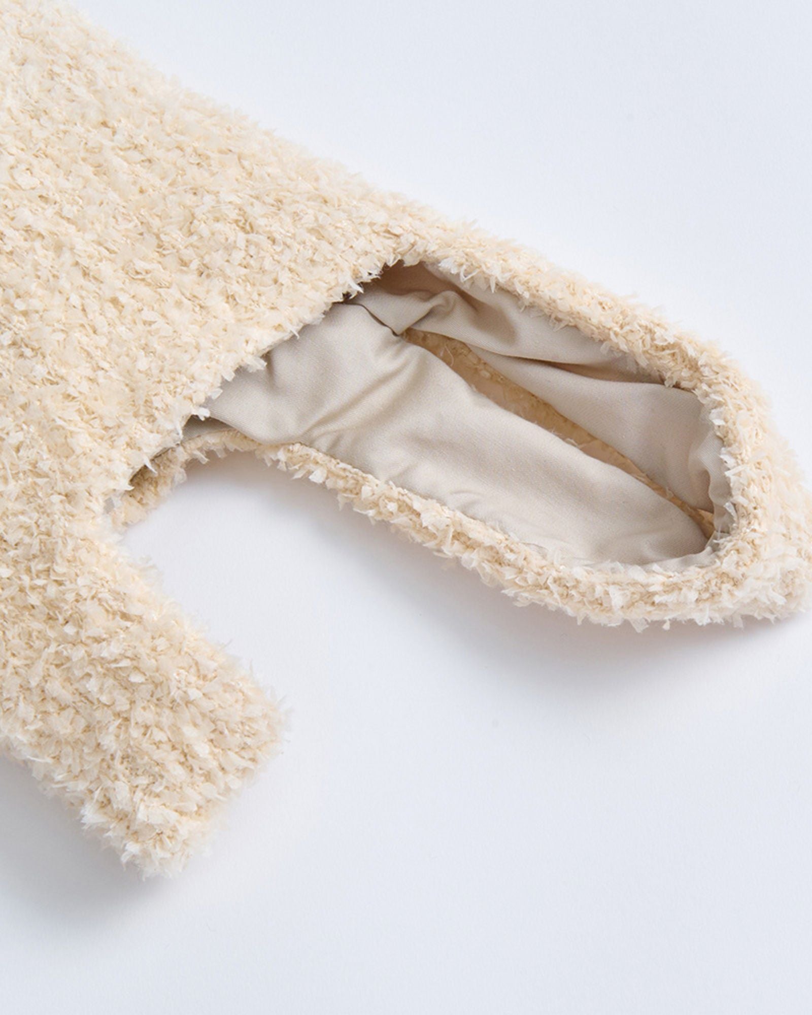 東京輕暖質感緞帶小手包