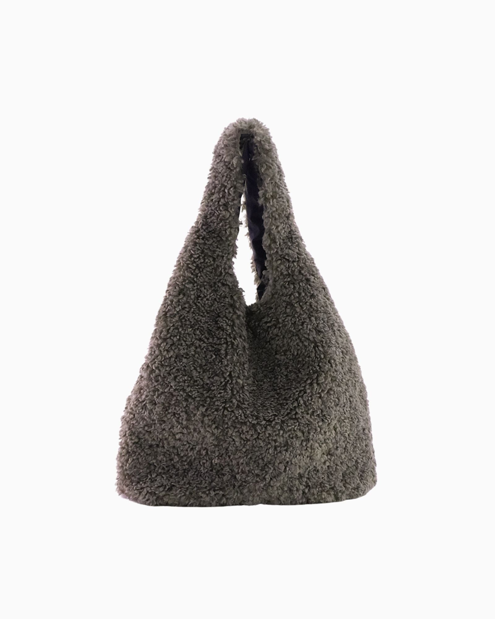 東京直送—蓬鬆捲毛肩袋