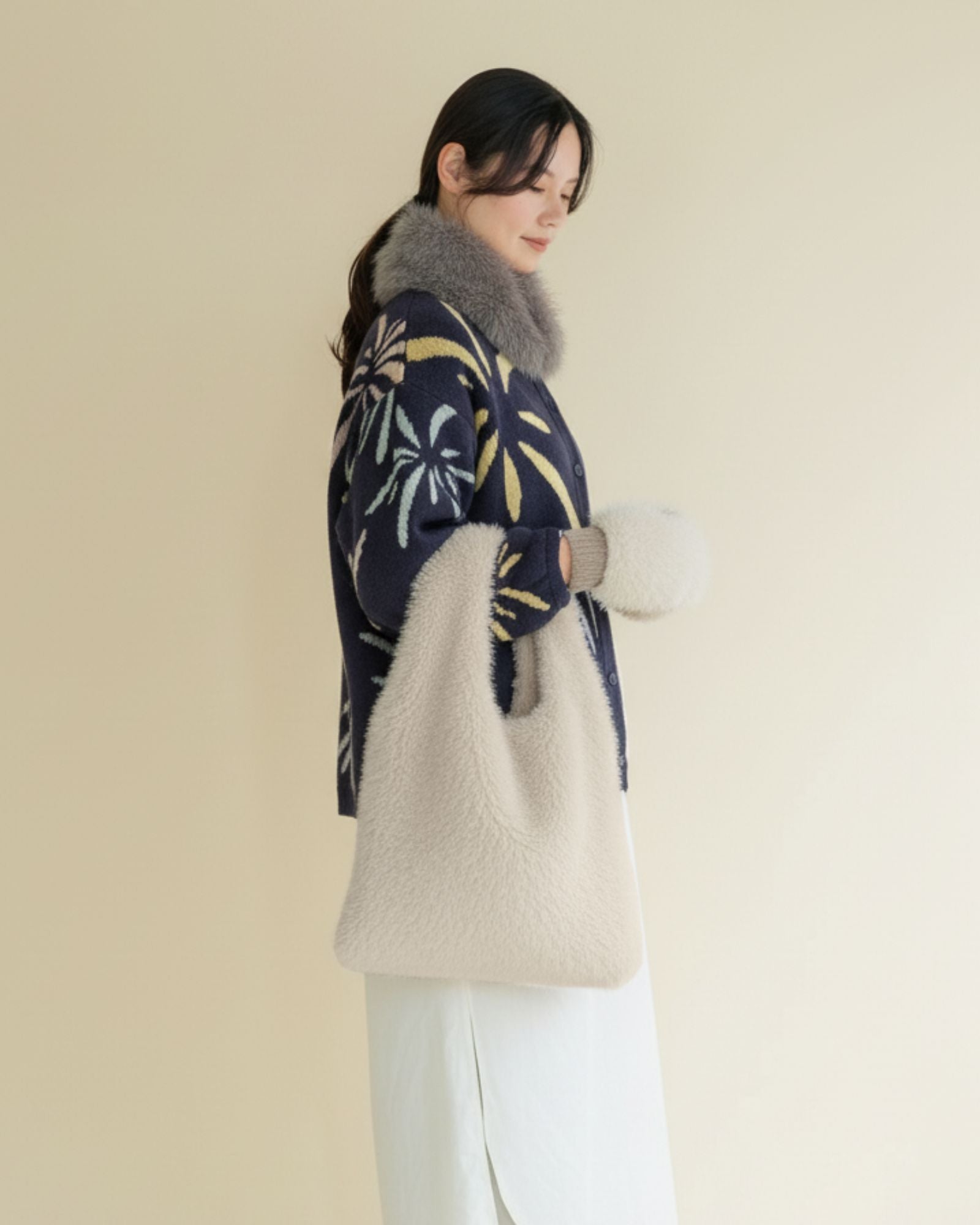 東京直送—長絨毛三角手袋