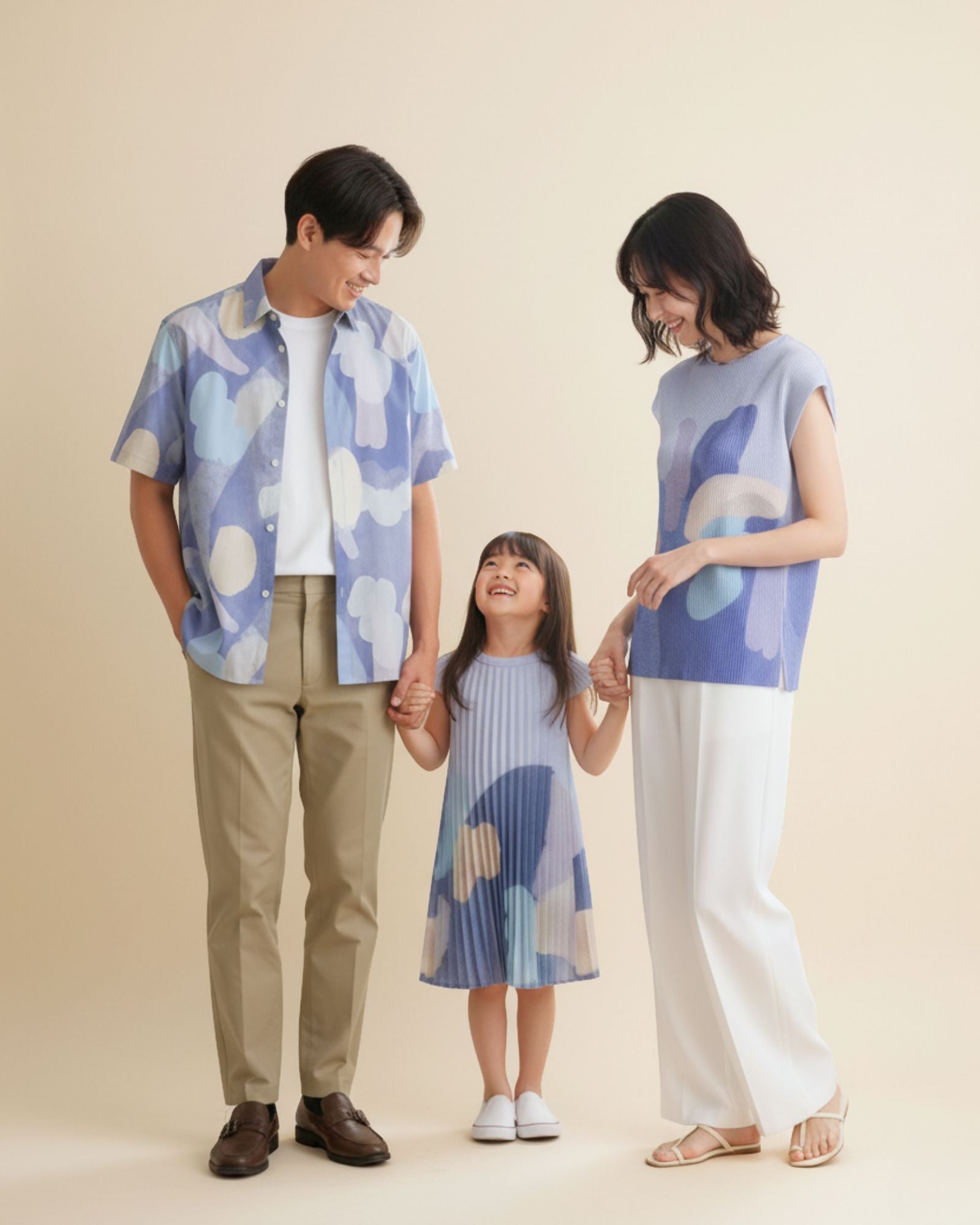 Online-exclusive: Moonlit Glow Adults Shirt