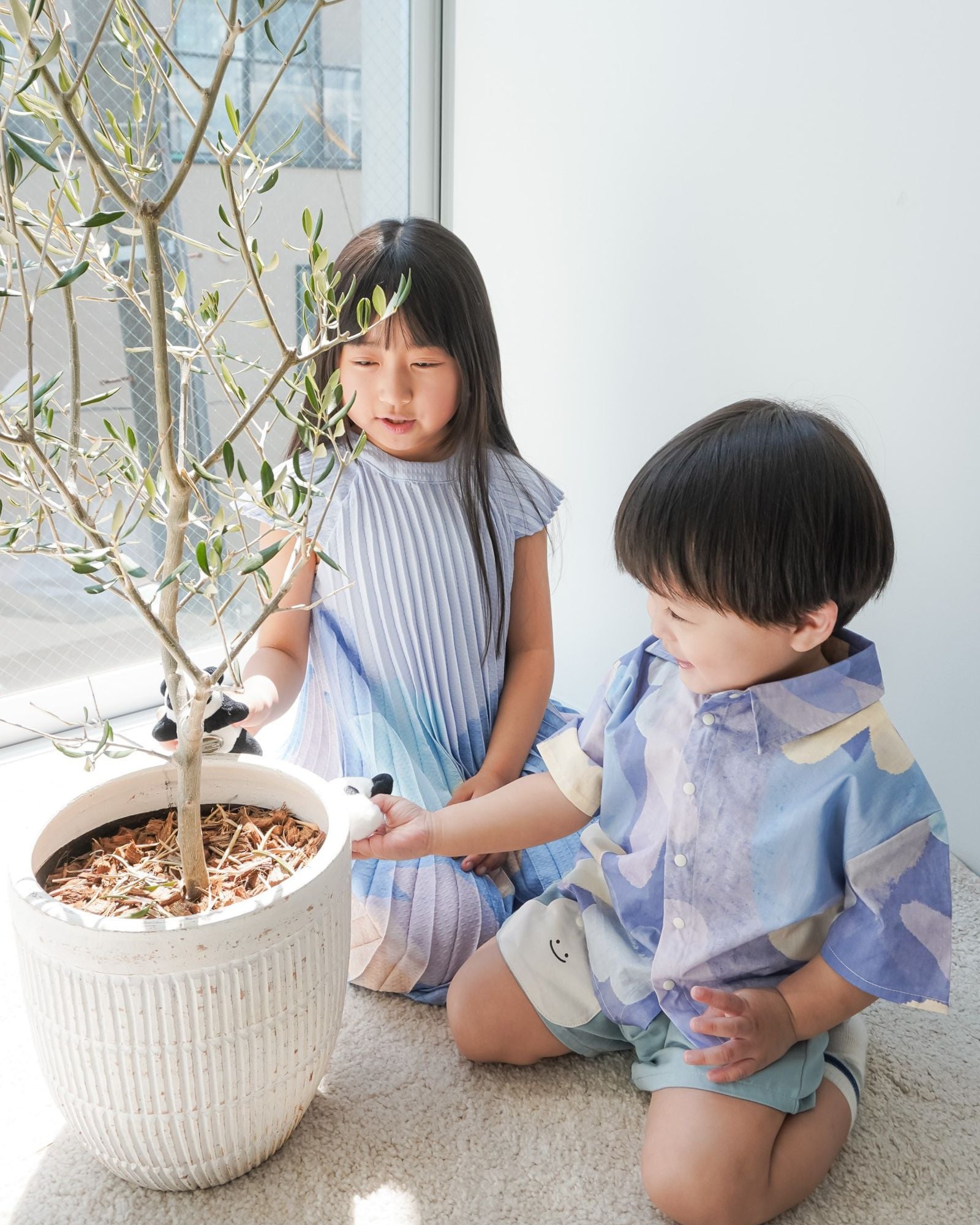 月明かりの池 プリント キッズアシンメトリーシャツ